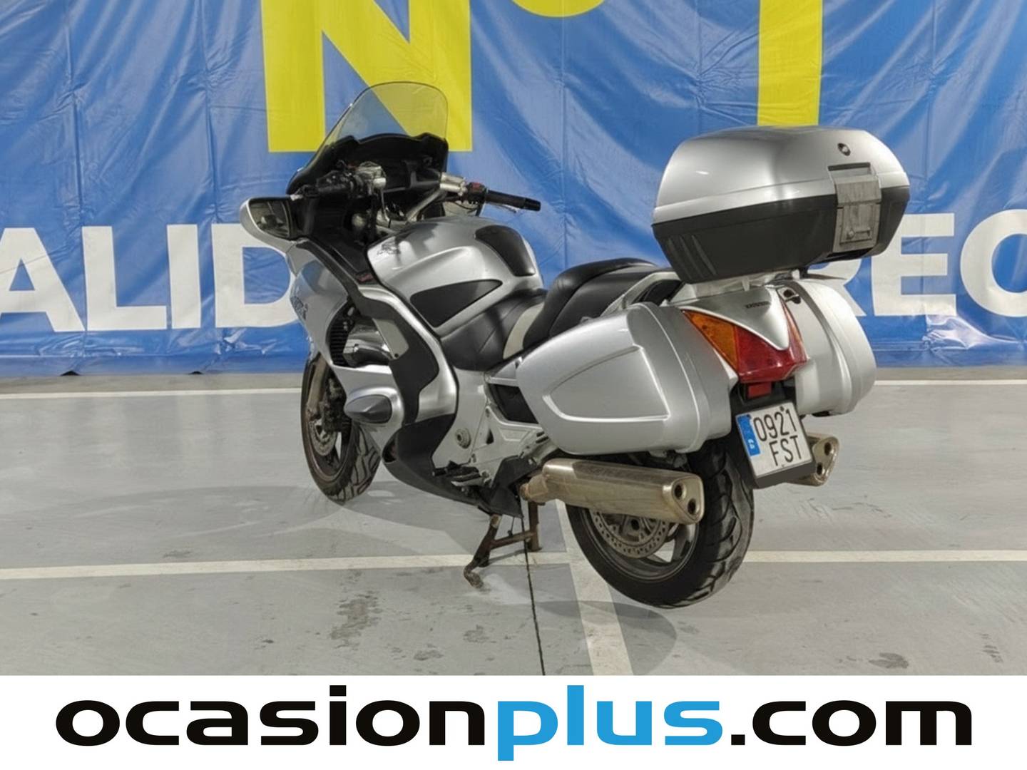 Foto Honda ST1300 PANEUROPEAN Honda ST1300 PANEUROPEAN (126 CV)