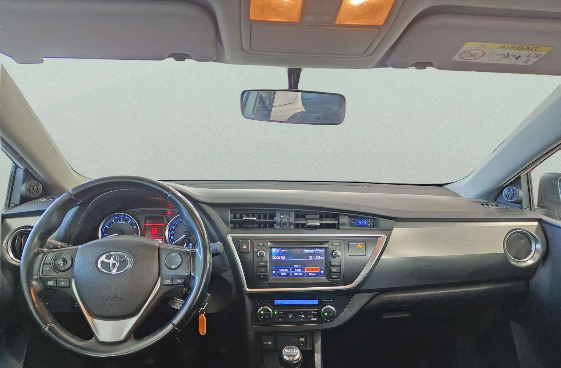 Toyota Auris 130 Touring Sports Active - foto 6