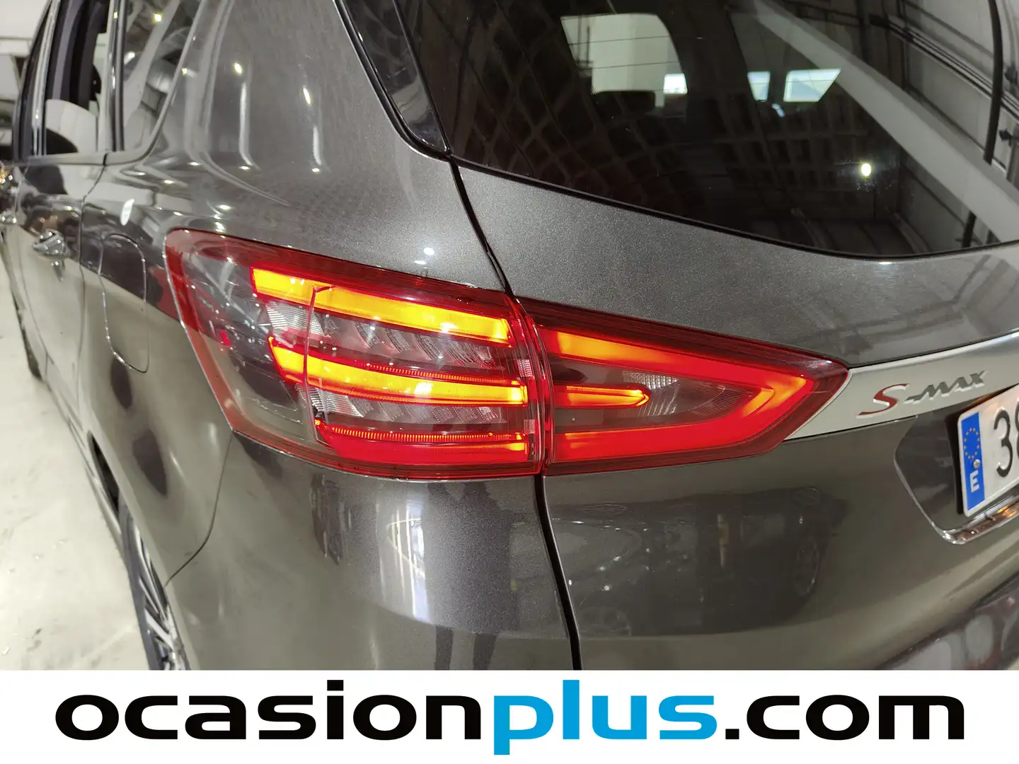 Foto Ford S-MAX Ford S-Max 2.5 Duratec FHEV ST-Line Auto (190 CV) 7 Plazas