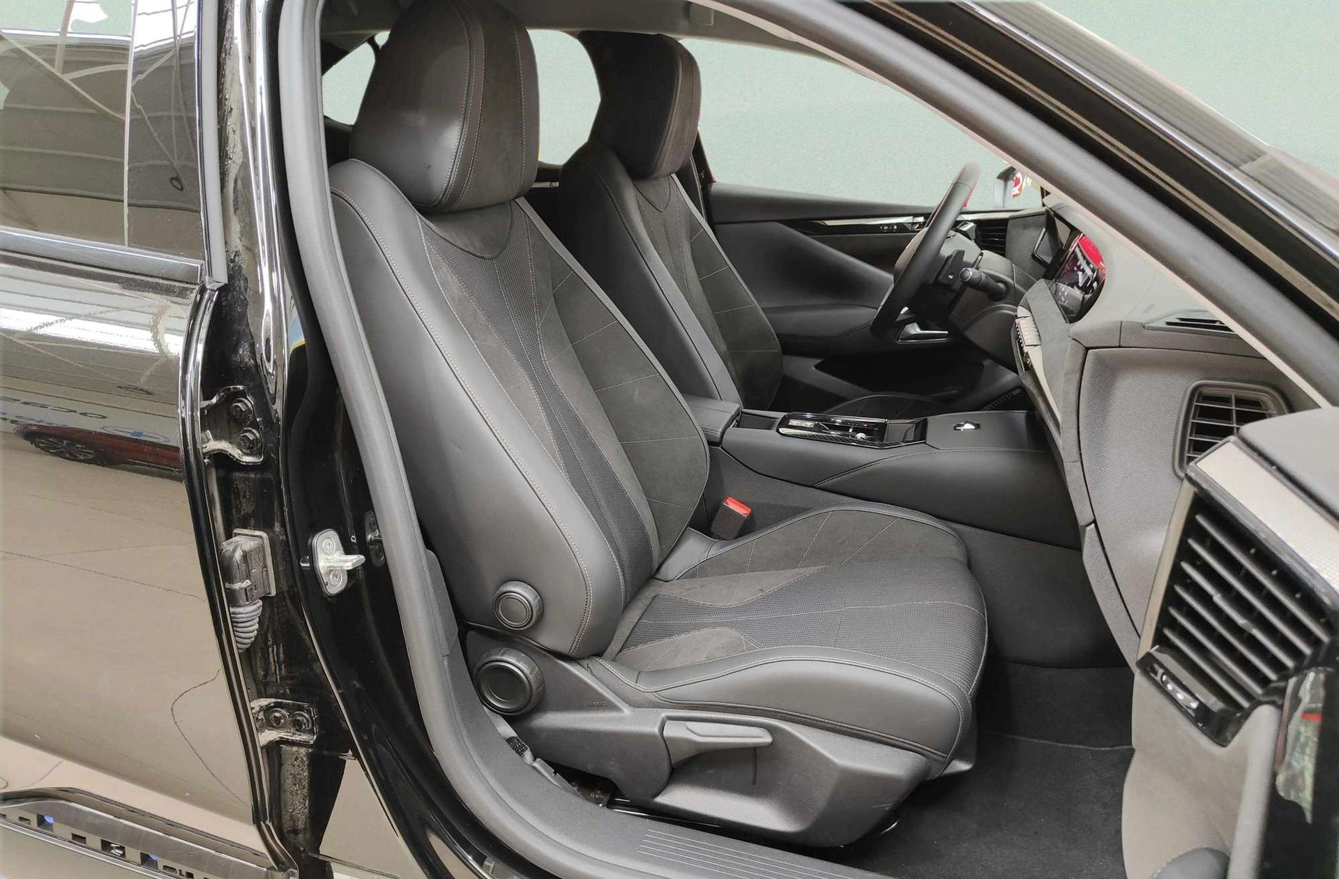 DS Nº4 Hybrid Performance Line - foto 17