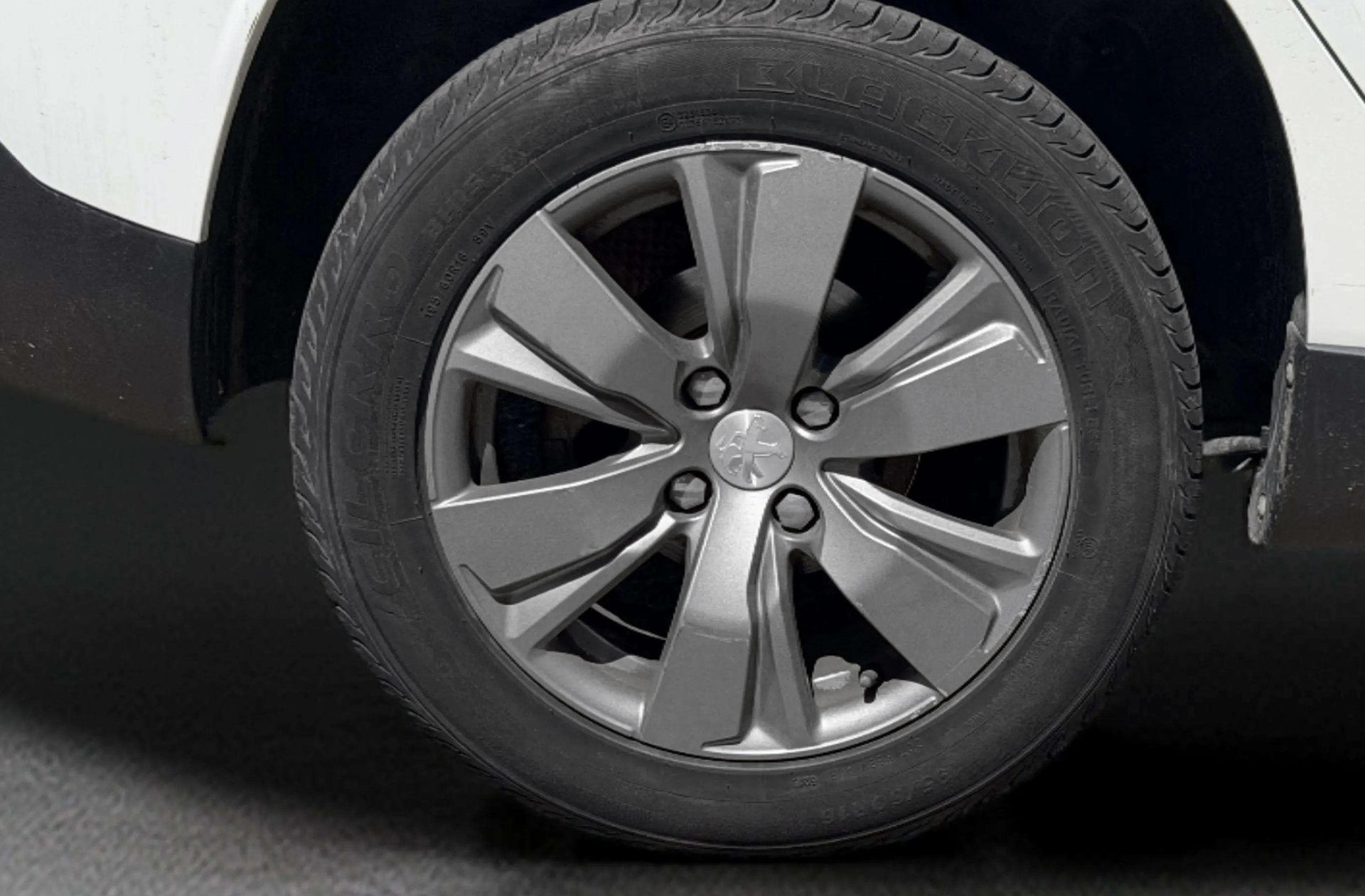 Peugeot 2008 PureTech 82 Style - foto 28