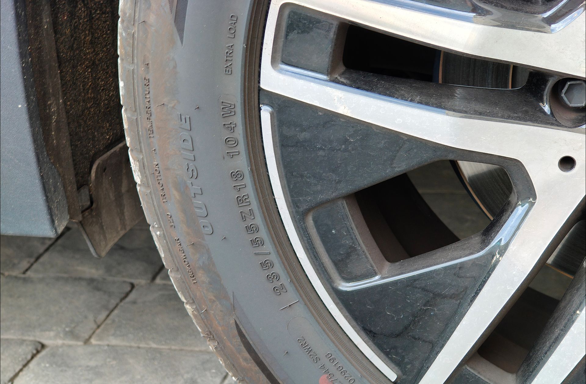 Mercedes-Benz GLA 180 - foto 39