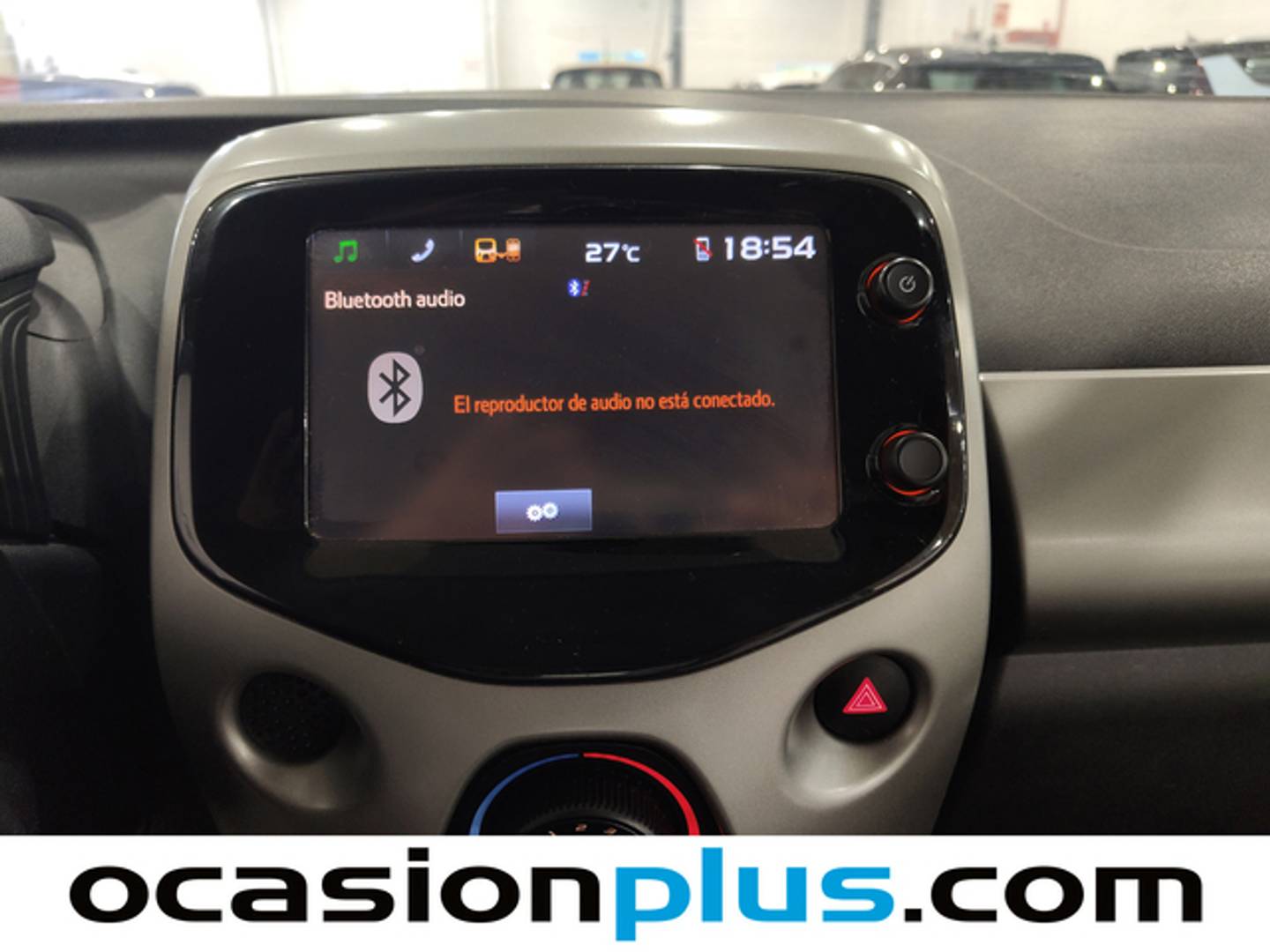 Equipamiento del Toyota Aygo Toyota Aygo 1.0 70 x-play (69 CV)