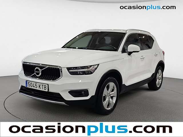 Volvo XC40 D3 Momentum (150 CV) de segunda mano