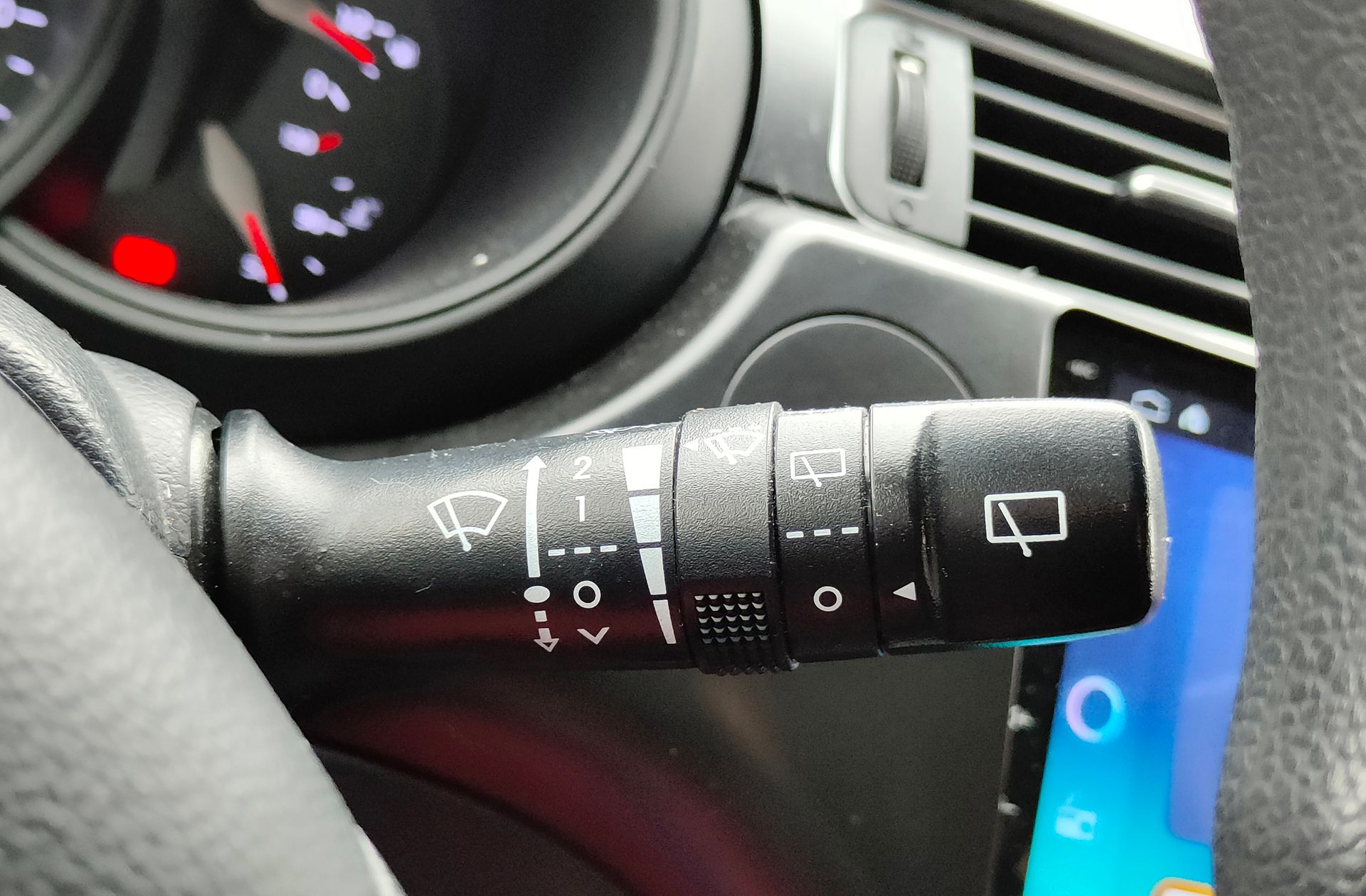 Kia Rio 1.1 CRDi WGT Tech - foto 23