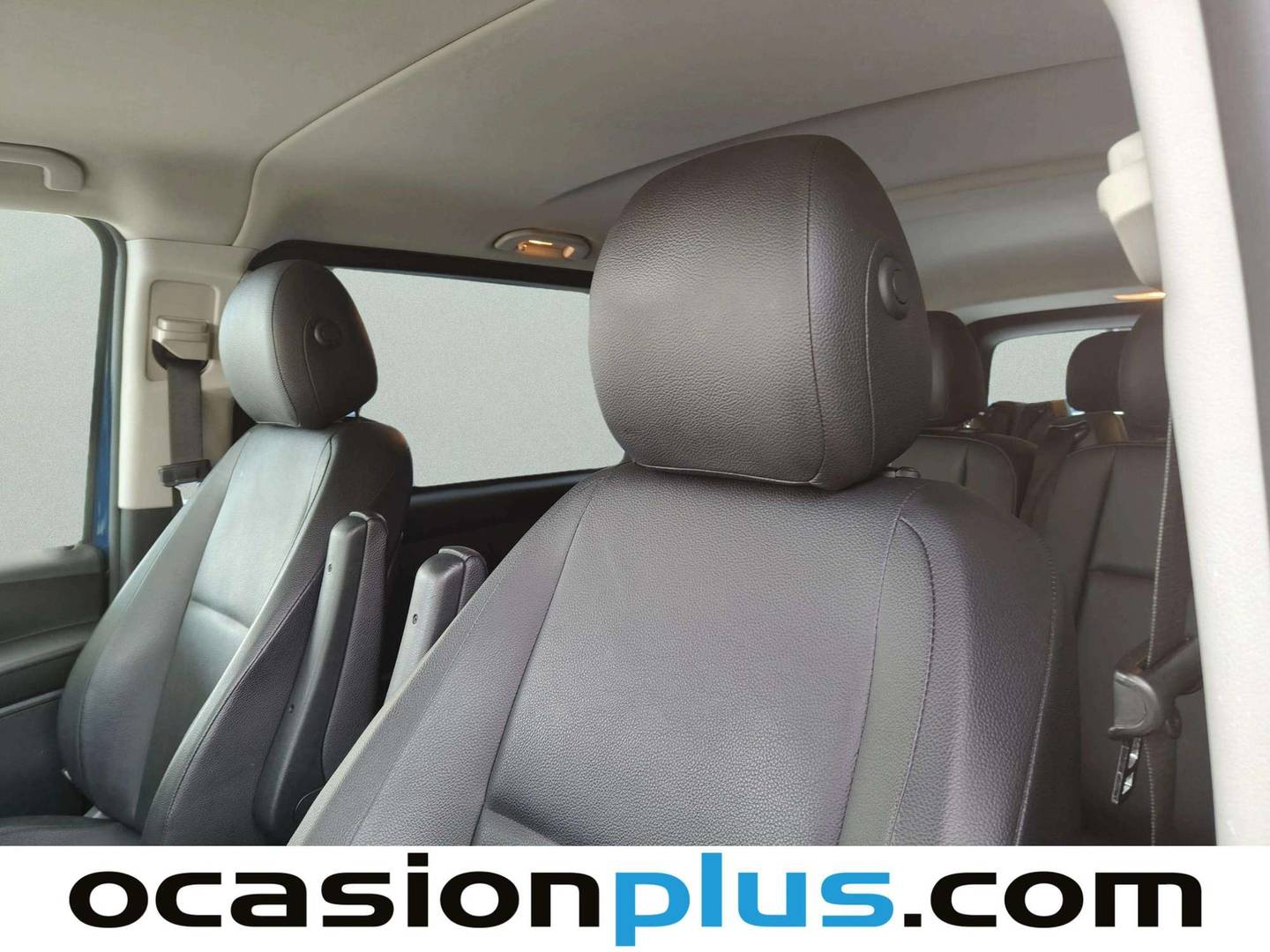 Extras y acabados del Mercedes Vito Mercedes Vito Combi 114 CDI Tourer Base Compacta (136 CV) 8 Plazas