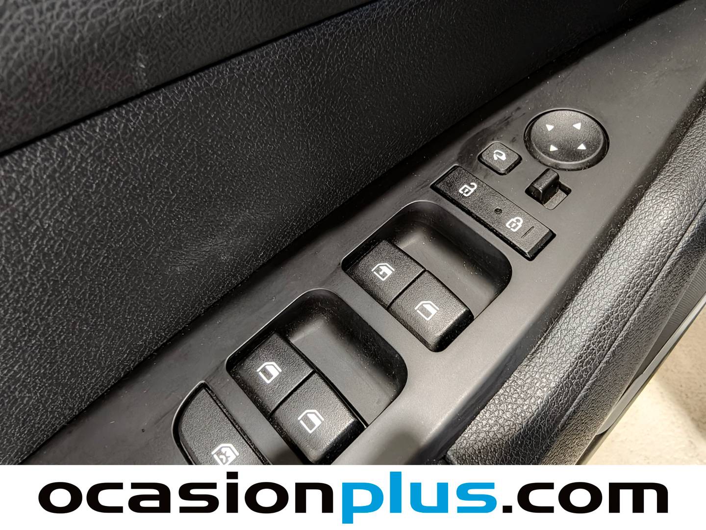 KIA Sportage Kia Sportage 1.6 CRDi MHEV Business 4x2 DCT (136 CV) seminuevo