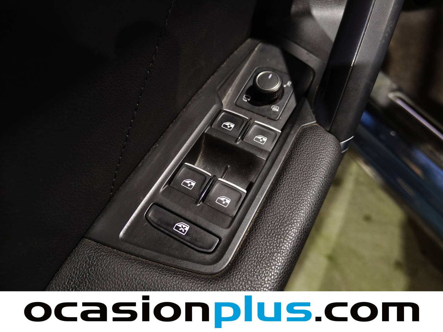 Foto Volkswagen Tiguan Allspace Volkswagen Tiguan Allspace Sport 2.0 TDI 4Motion (190 CV) DSG