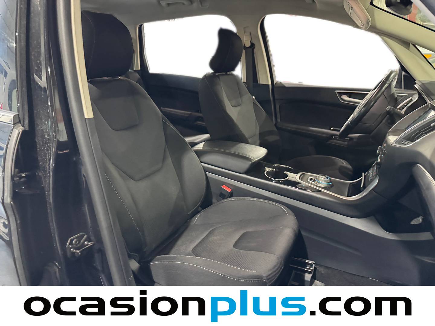 Foto Ford S-MAX Ford S-Max 2.5 Duratec Atkinson PHEV Titanium Auto (190 CV) 7 Plazas