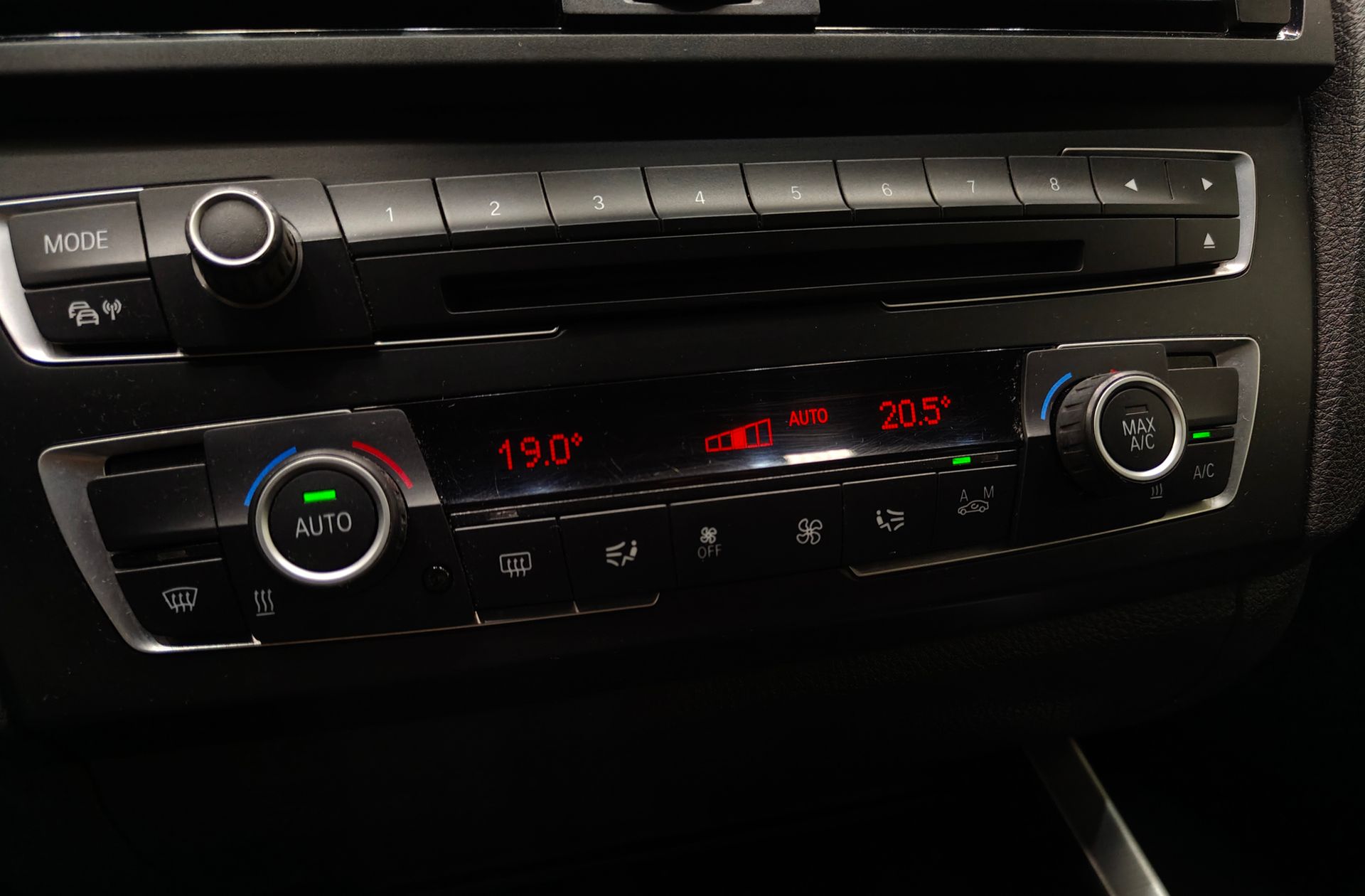 BMW Serie 2 218d Coupe - foto 32