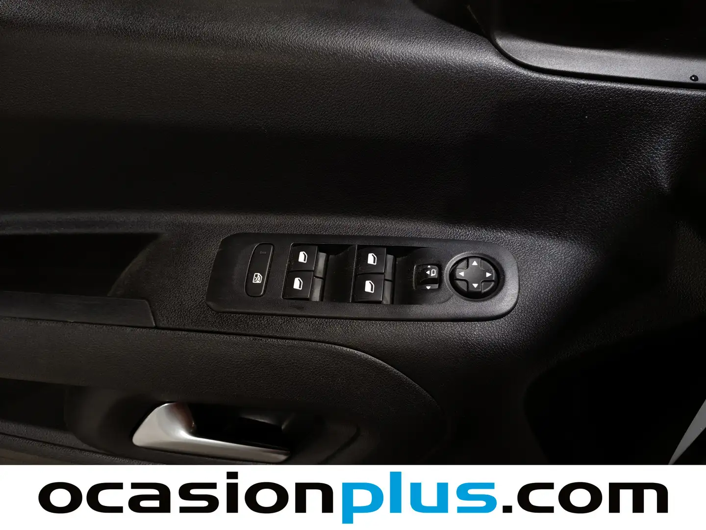 Foto Opel Combo Life Opel Combo Life 1.5 TD Business Edition Plus L1 (102 CV)