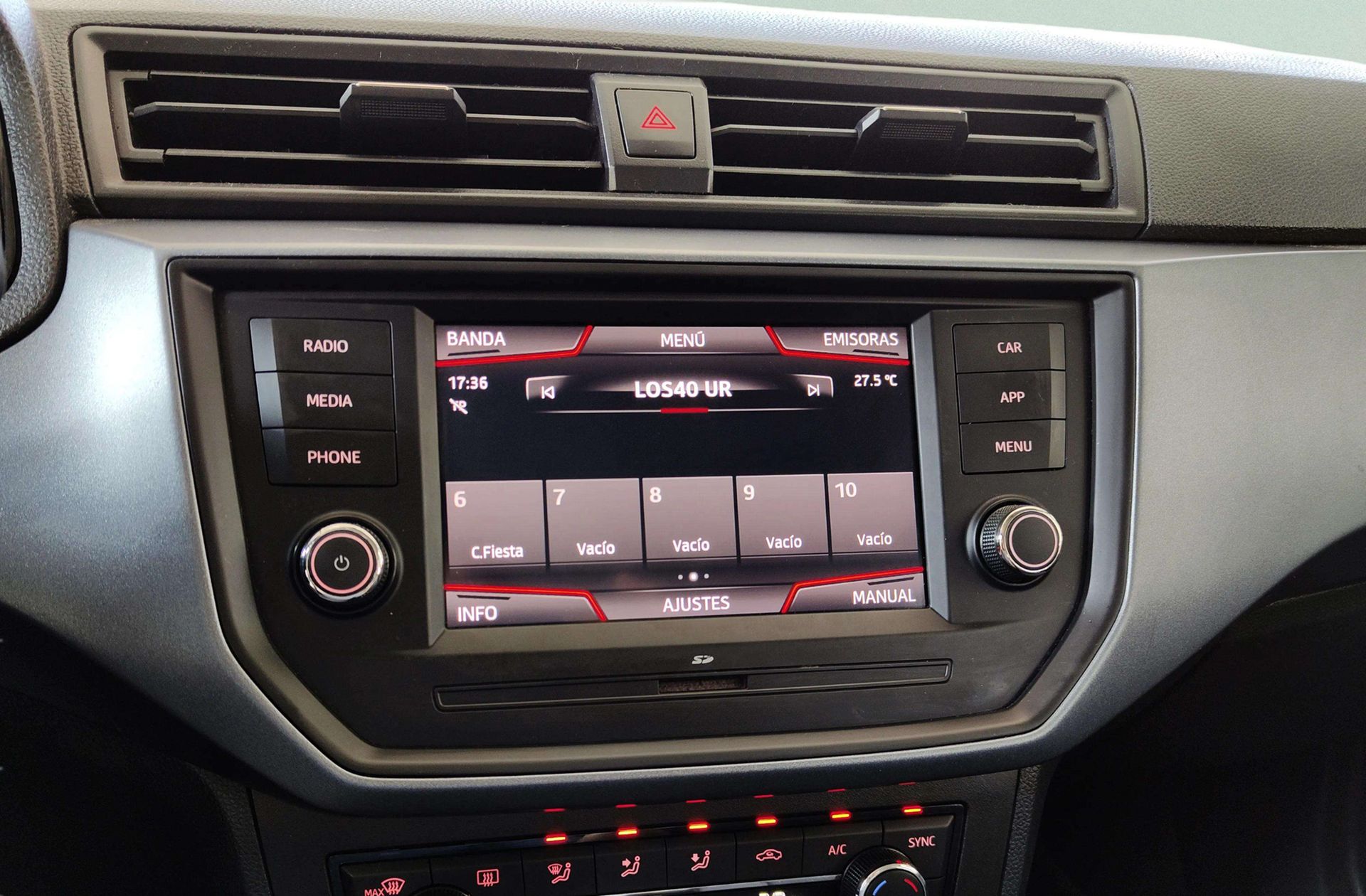 SEAT Arona 1.0 TSI Ecomotive Style Edition - foto 28