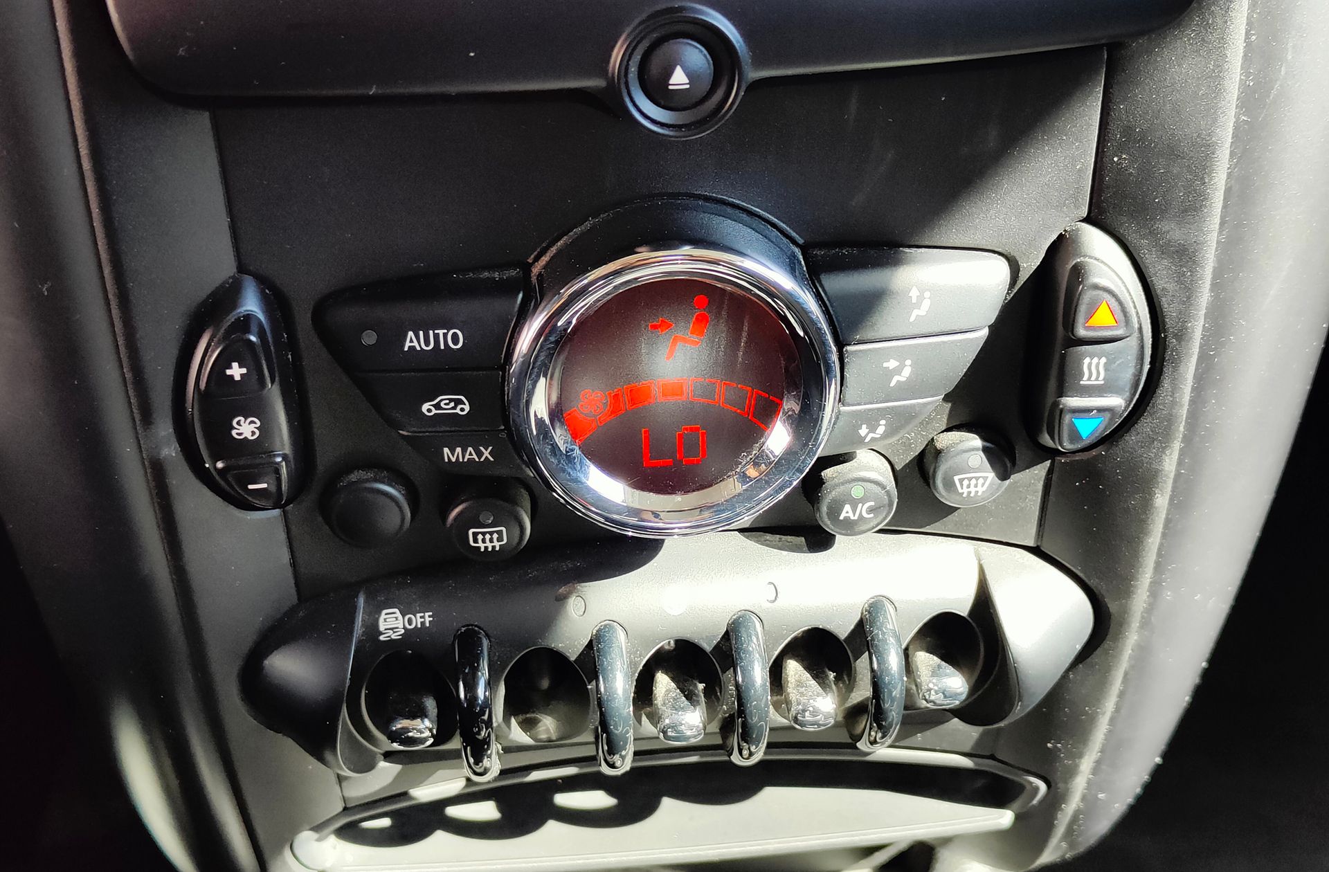 MINI Countryman Cooper SD ALL4 - foto 26