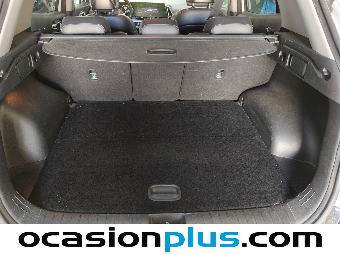 Foto asientos delanteros KIA Sportage Kia Sportage 1.6 T-GDi PHEV Tech 4x4 (265 CV)