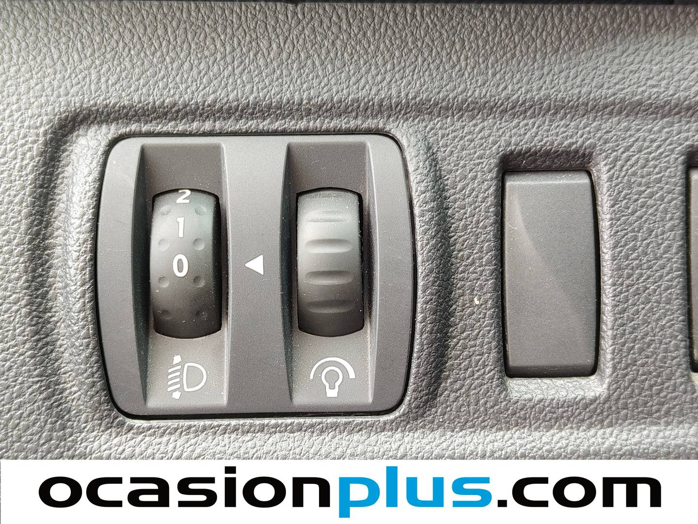 Renault Clio Renault Clio Limited 1.2 16v (75 CV) gasolina