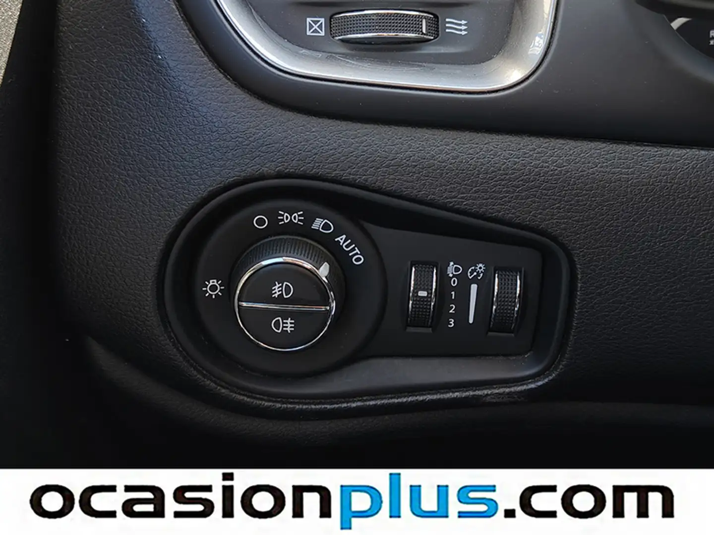 Foto Jeep Renegade Jeep Renegade 1.6 Multijet Limited 4x2 (130 CV)