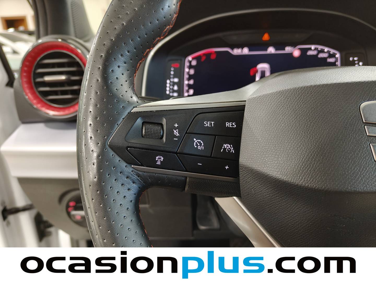 Foto Seat Arona SEAT Arona 1.5 TSI FR XL DSG (150 CV)