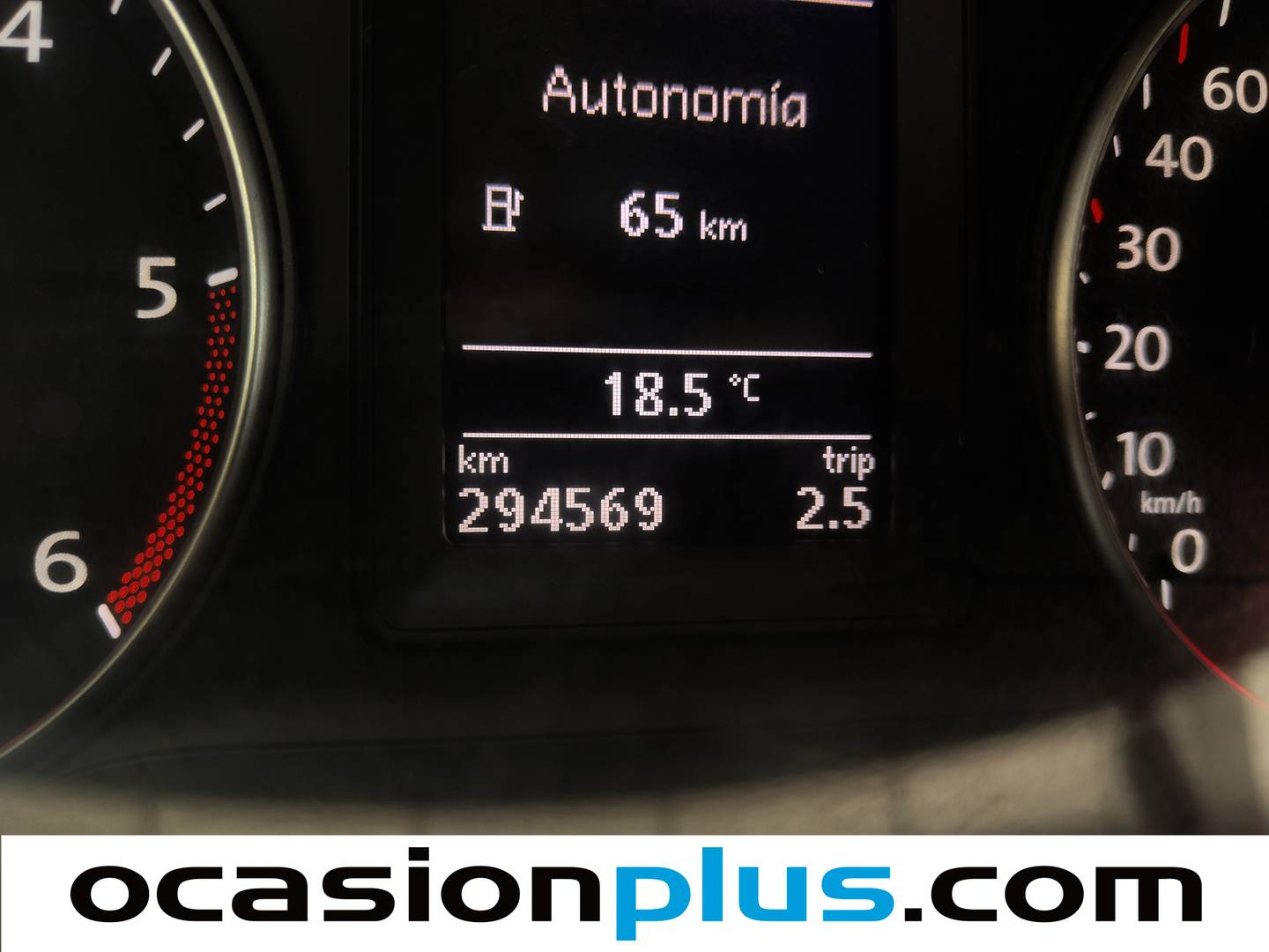 Volkswagen Caravelle Volkswagen Caravelle Comfortline Batalla Corta 2.0 BiTDI 4Motion (180 CV) DSG 9 Plazas seminuevo