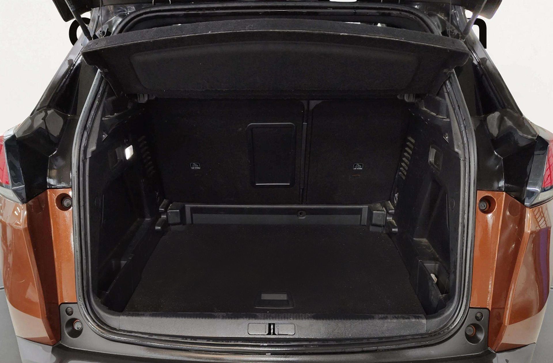 Peugeot 3008 PureTech 130 GT Line - foto 18