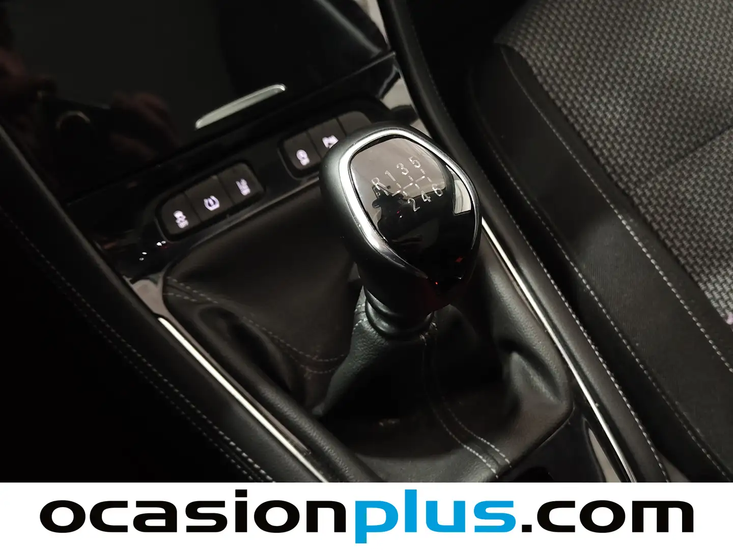 Foto Opel Grandland X Opel Grandland X 1.6 CDTi Selective (120 CV)