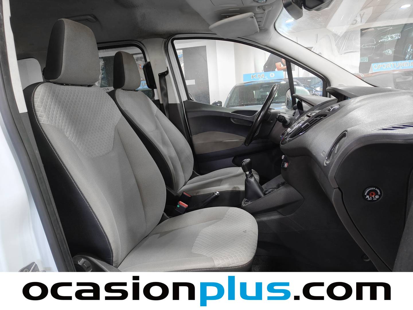 Ford Tourneo Courier Ford Tourneo Courier 1.0 EcoBoost Titanium (100 CV) km 0
