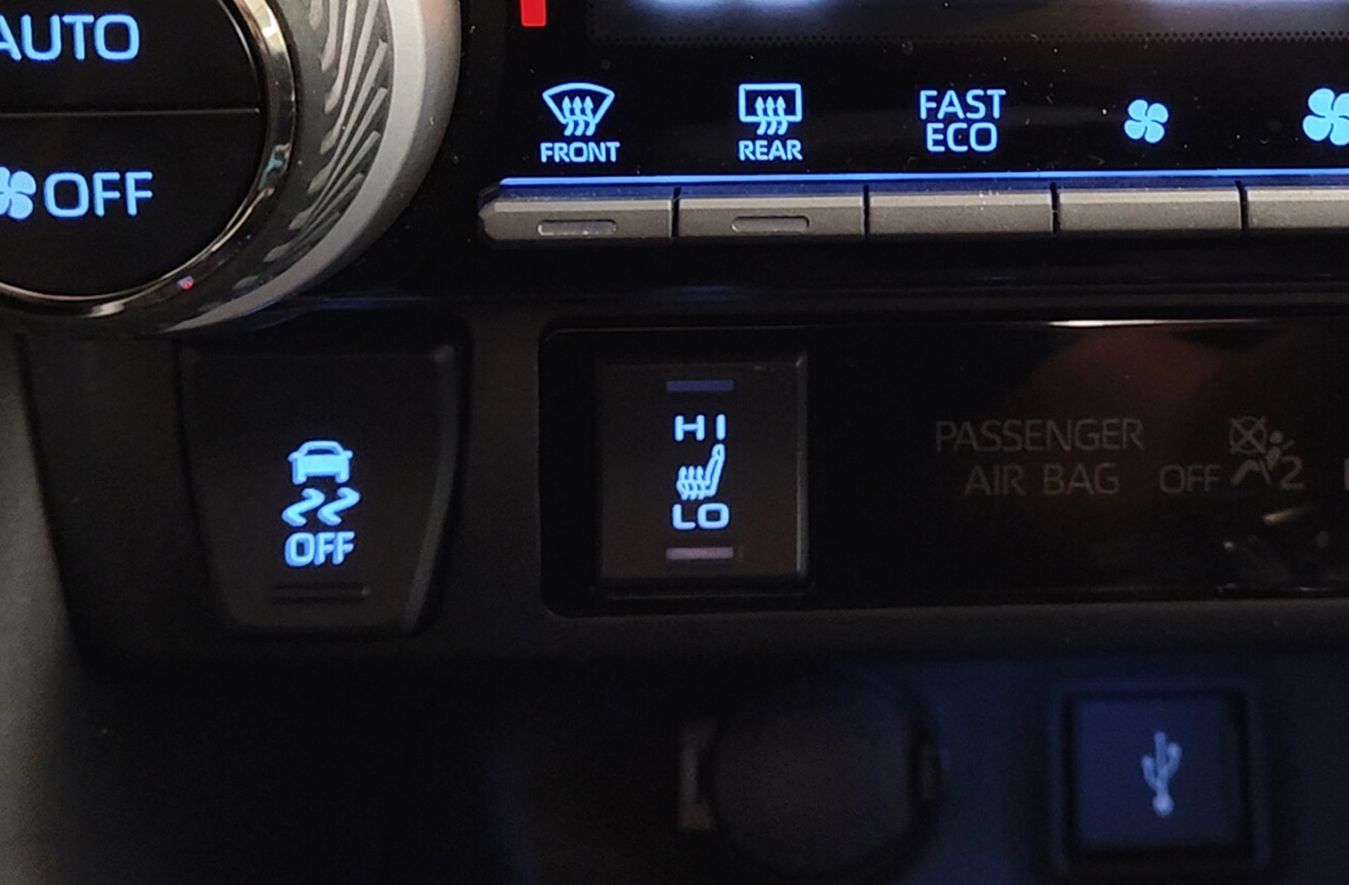 Toyota RAV4 2.5l hybrid Style - foto 7