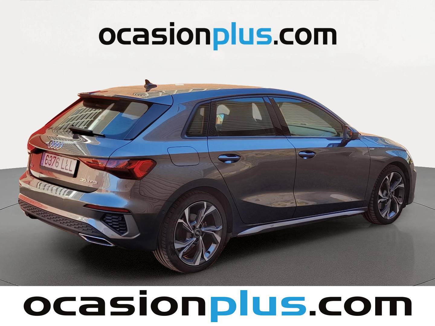 Foto trasera Audi A3 Audi A3 Sportback Genuine edition 35 TFSI (150 CV) Pack S-Line derecha