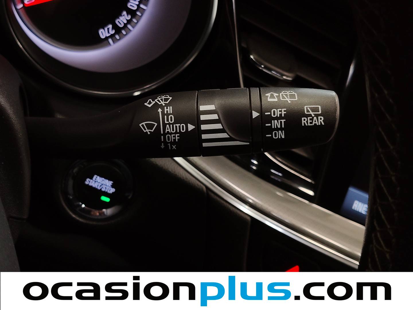 Foto Opel Insignia Opel Insignia Sports Tourer 1.6 CDTI S&S ecoTEC Selective (136 CV)