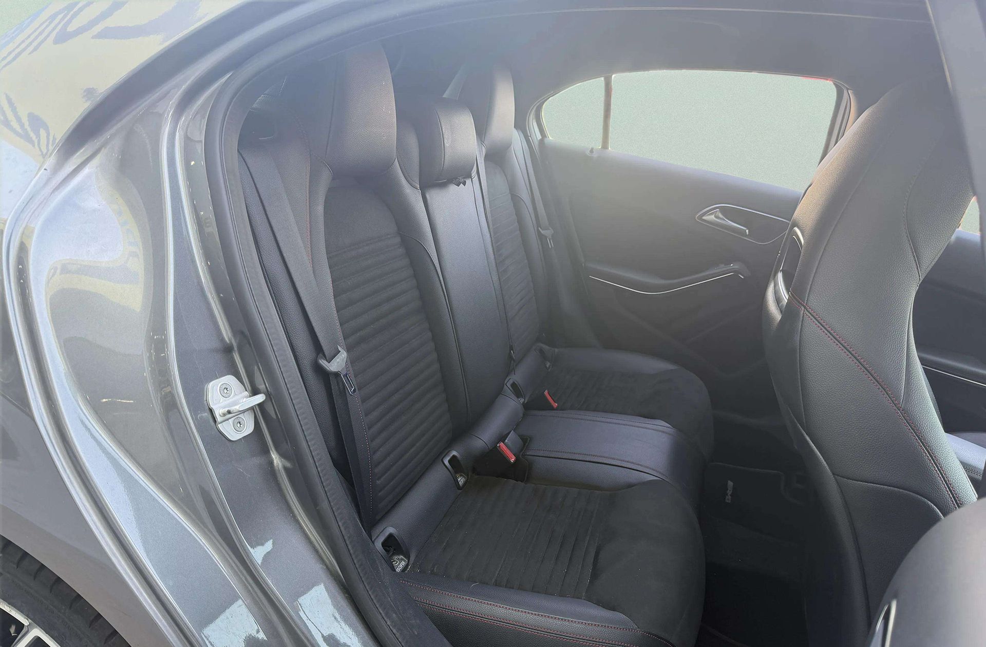 Mercedes-Benz Clase A 200 d Pack AMG - foto 17