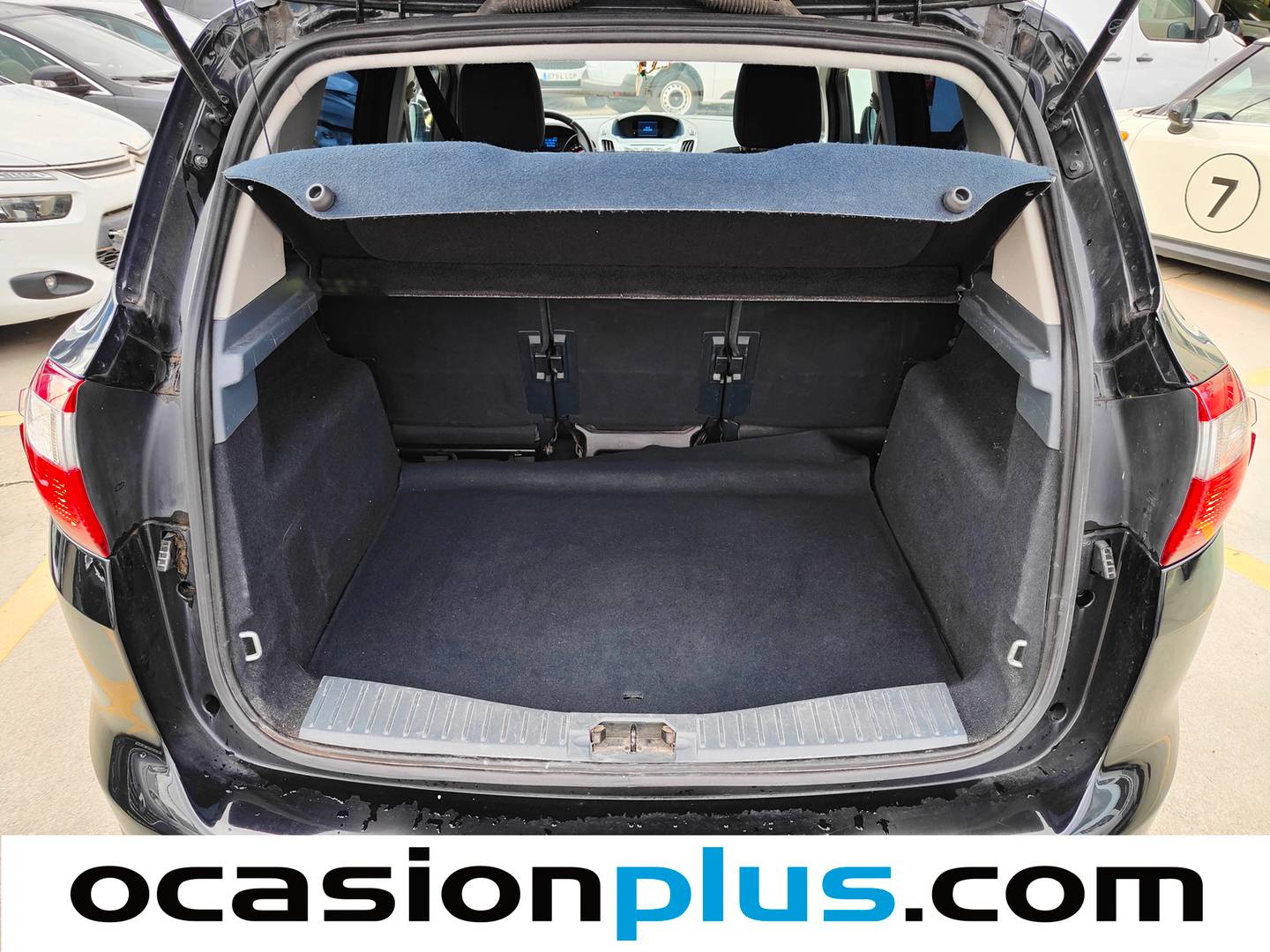 Fotos maletero Ford C-Max Ford C-Max 1.6 TDCI Trend (115 CV)