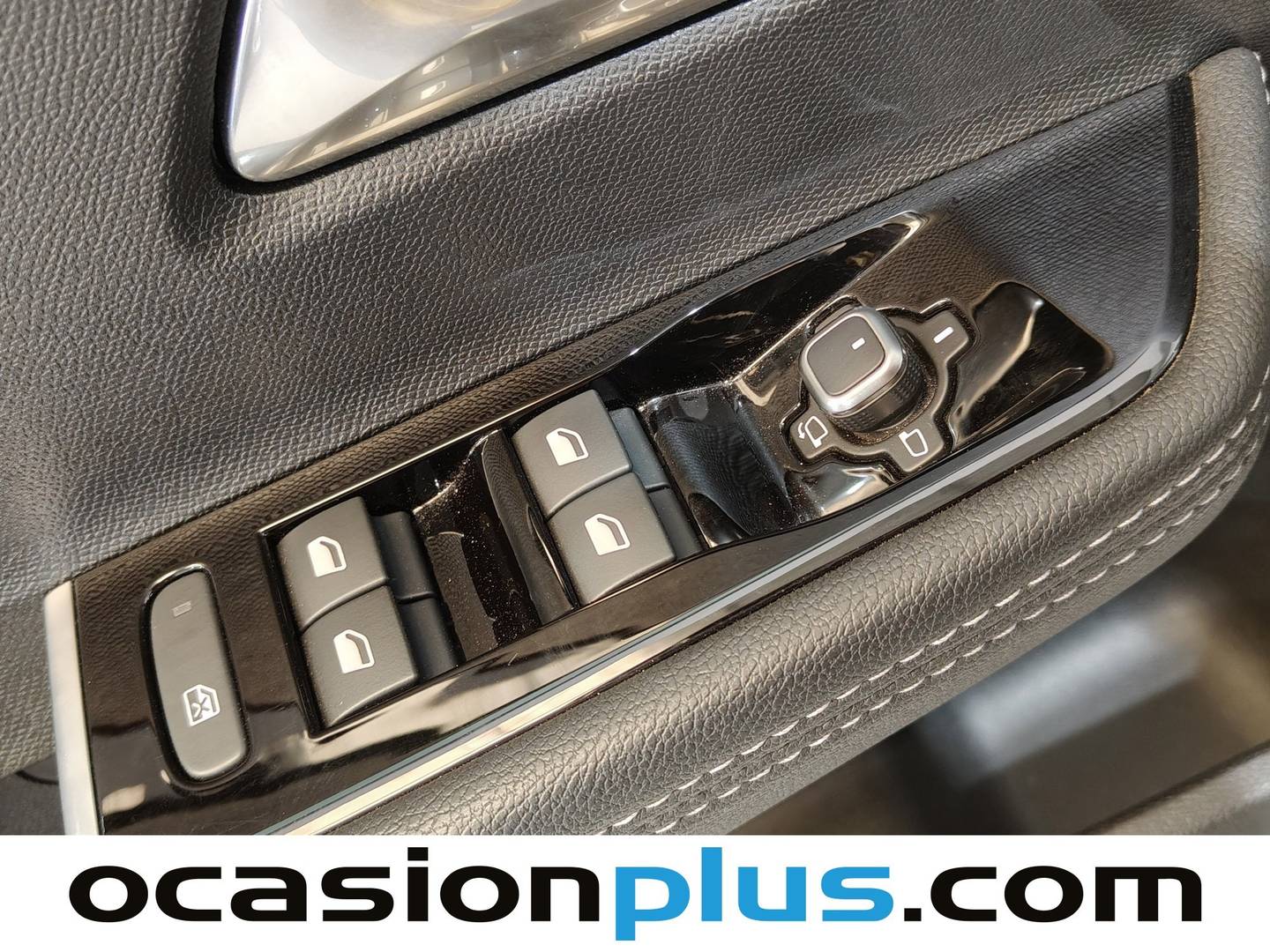 Foto Opel Astra Opel Astra 1.2 Turbo XHT GS (130 CV)