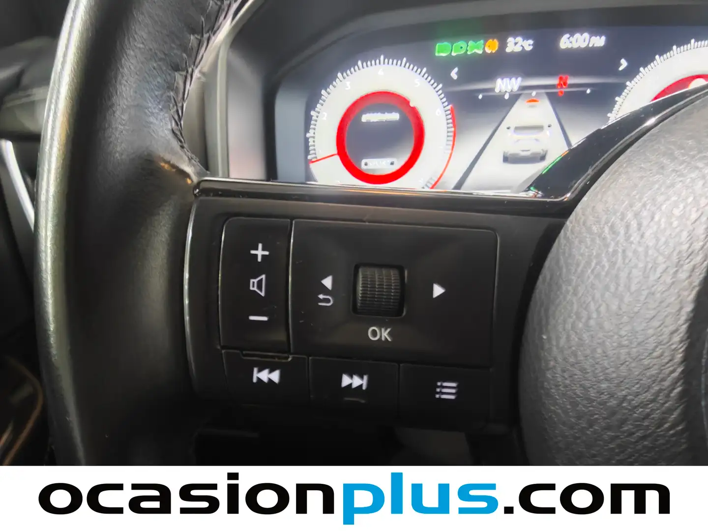 Foto Nissan QASHQAI Nissan Qashqai DIG-T 140 mHEV N-Connecta 4x2 (140 CV)