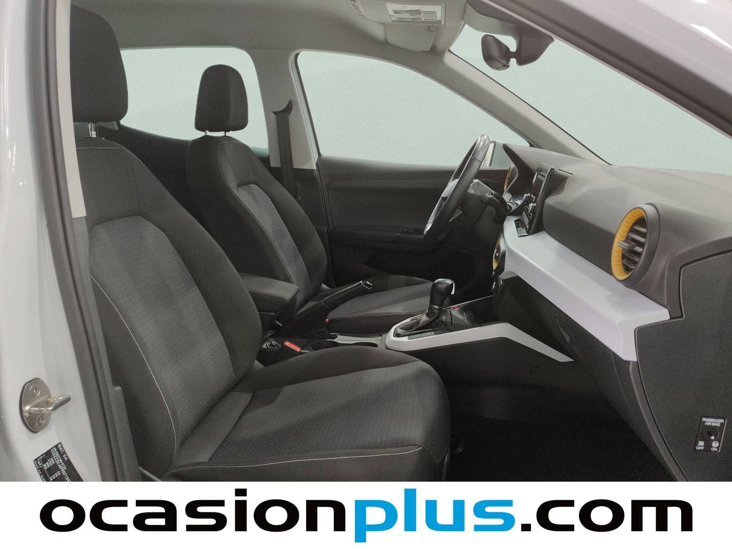 Seat Arona SEAT Arona 1.0 TSI Style XM DSG (110 CV) seminuevo