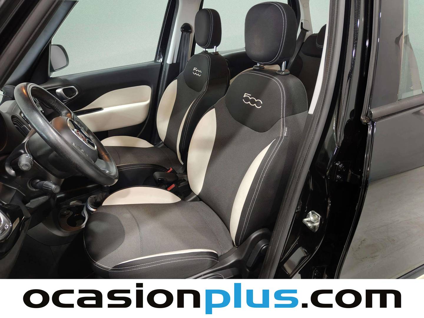 Foto asientos delanteros Fiat 500L Fiat 500L 1.3 16v MultiJet II S&S Trekking (95 CV)