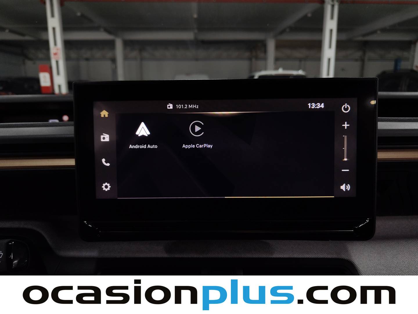 Extras y acabados del Citroën C3 Aircross Citroën C3 Aircross Hybrid 145 Plus e-DCS6 (145 CV)