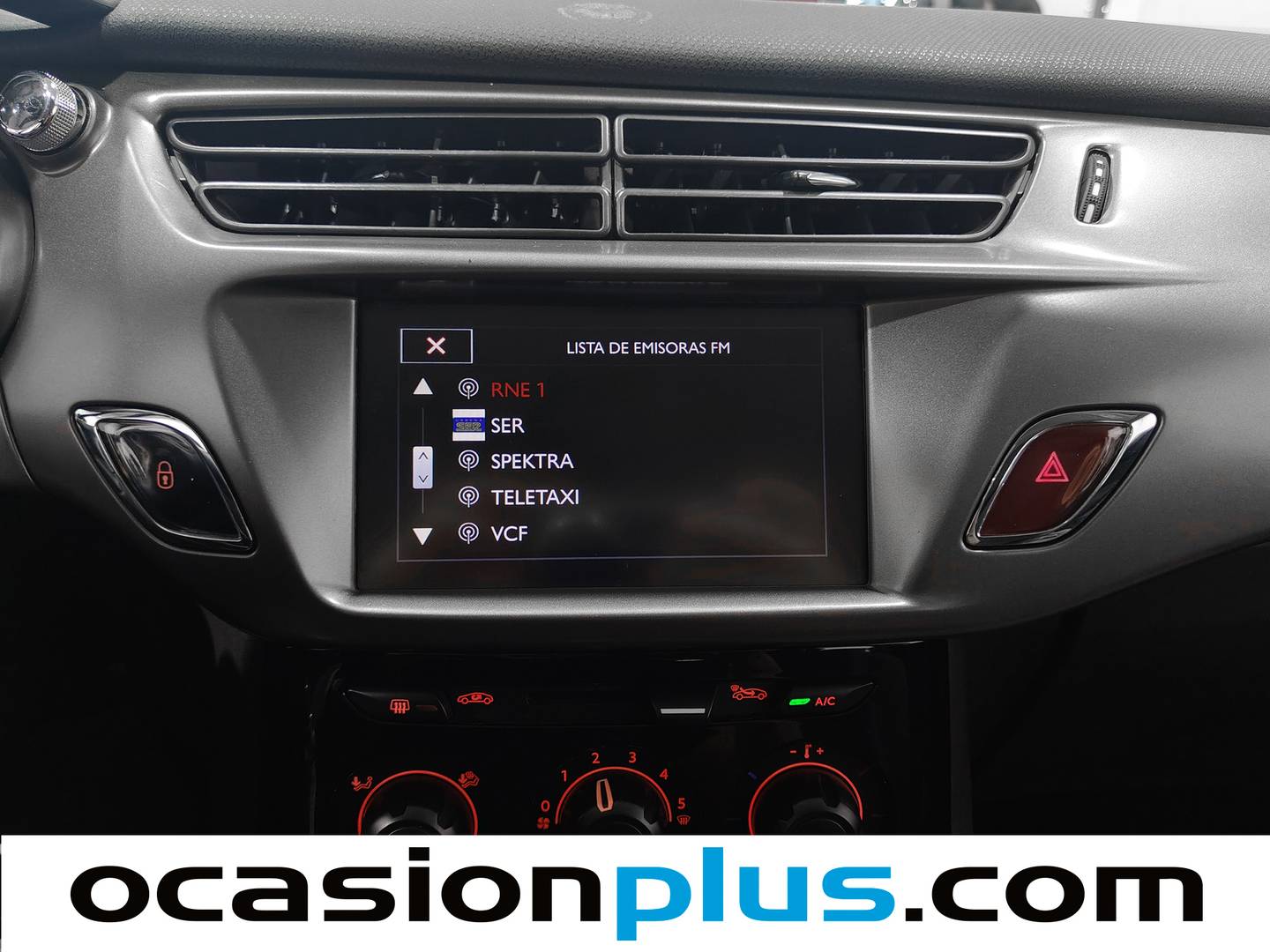 Acabados Citroën C3 Citroën C3 PureTech 82 Live Edition (82 CV)