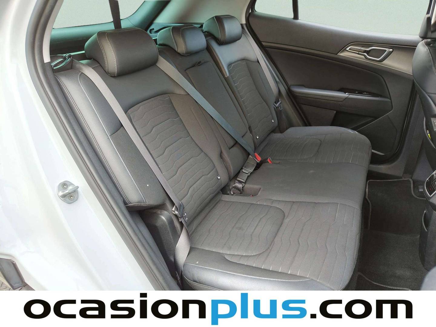 KIA Sportage KIA Sportage 1.6 T-GDi HEV Tech 4x2 (230 CV) de segunda mano