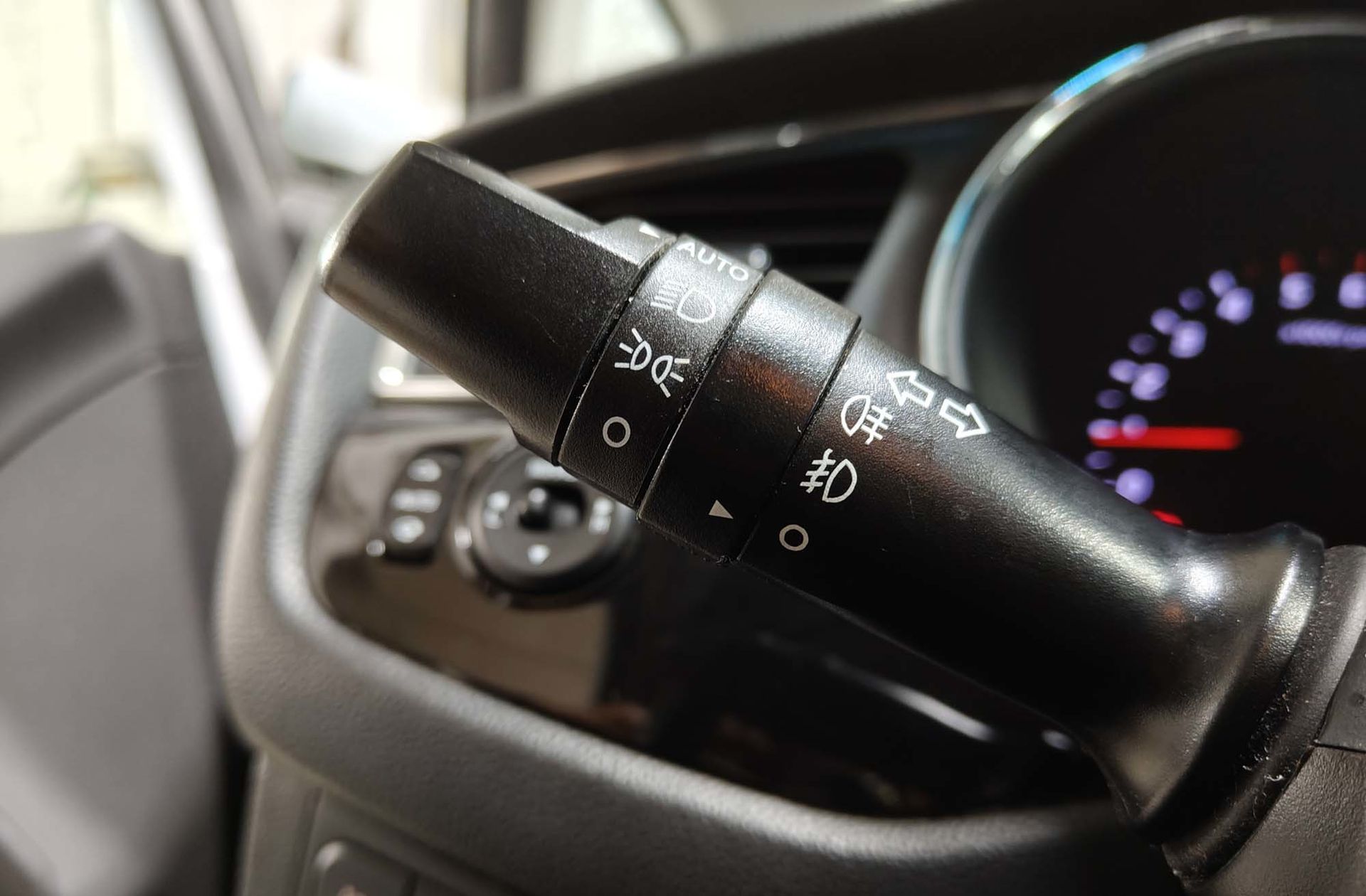 Kia Ceed 1.6 CRDi VGT x-Tech17 - foto 23