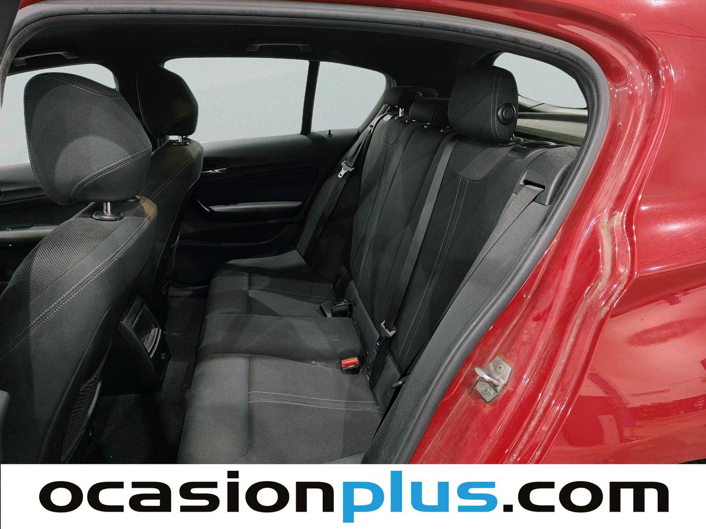 Foto asientos traseros BMW Serie 1 BMW Serie 1 118i  (136 CV)