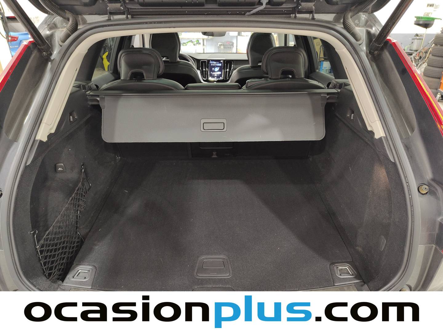 Acabados Volvo XC60 Volvo XC60 B4 D Momentum Pro Auto (197 CV)