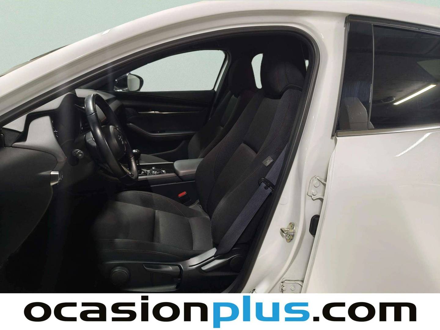Foto asientos delanteros Mazda Mazda3 Mazda Mazda 3 2.0 e-SKYACTIV-G Homura (122 CV)