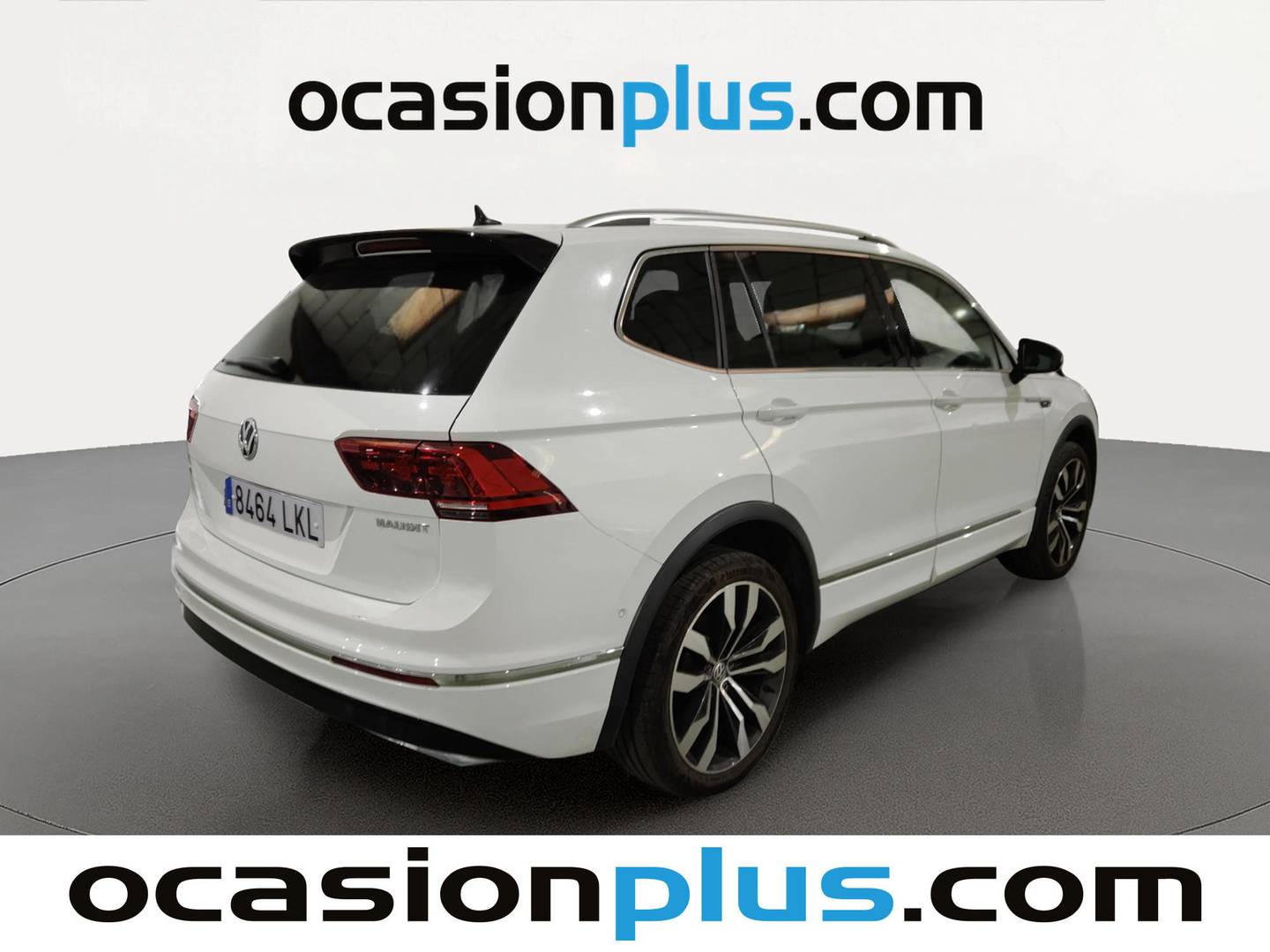 Foto trasera Volkswagen Tiguan Allspace Volkswagen Tiguan Allspace Sport 2.0 TDI 4Motion (190 CV) DSG 7 Plazas Pack R-Line izquierda