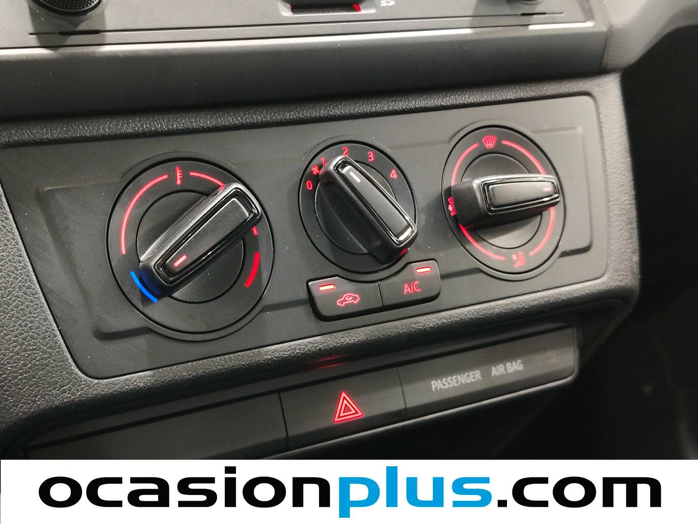 Extras y acabados del Seat Ibiza Seat Ibiza 1.2 TSI Reference (90 CV)