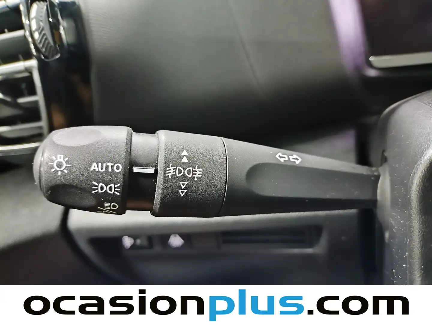 Foto Citroën C4 Citroen C4 PureTech 130 S&S 6v Feel Pack (130 CV)