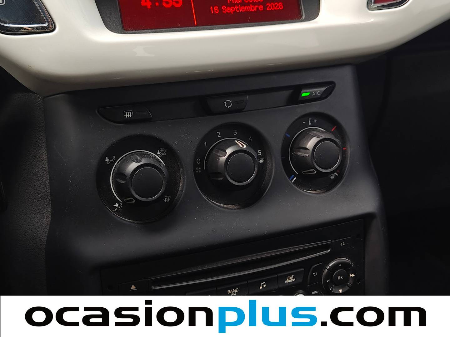 Extras y acabados del Citroën C3 Citroën C3 BlueHDi 75 Live (75 CV)