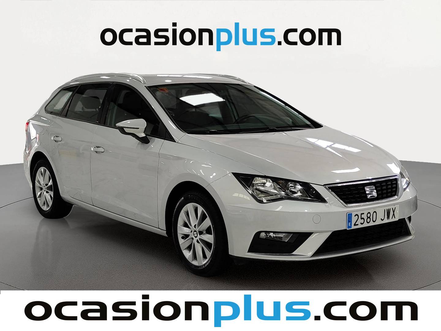 Foto delantera Seat León Seat León ST 1.6 TDI S&S Style (115 CV) derecha