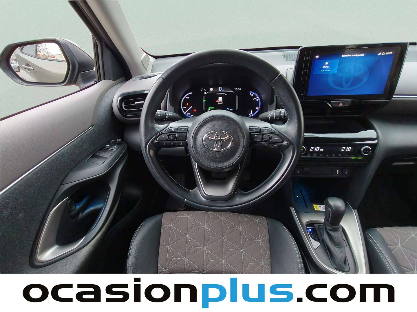 Foto Toyota Yaris Cross Toyota Yaris Cross 120H Style (116 CV)