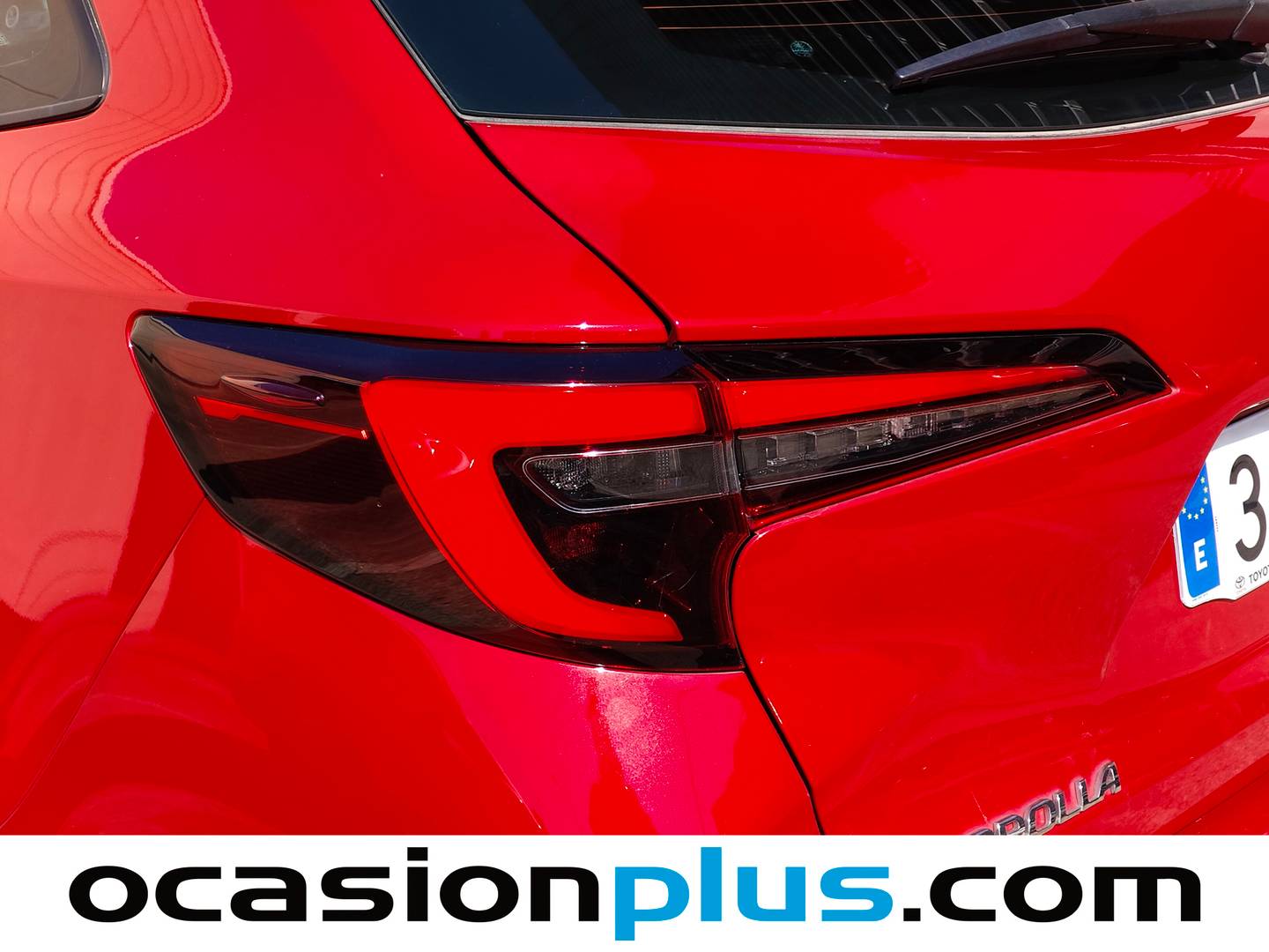 Accesorios del Toyota Corolla Toyota Corolla 140H Active Plus Touring Sport (140 CV)