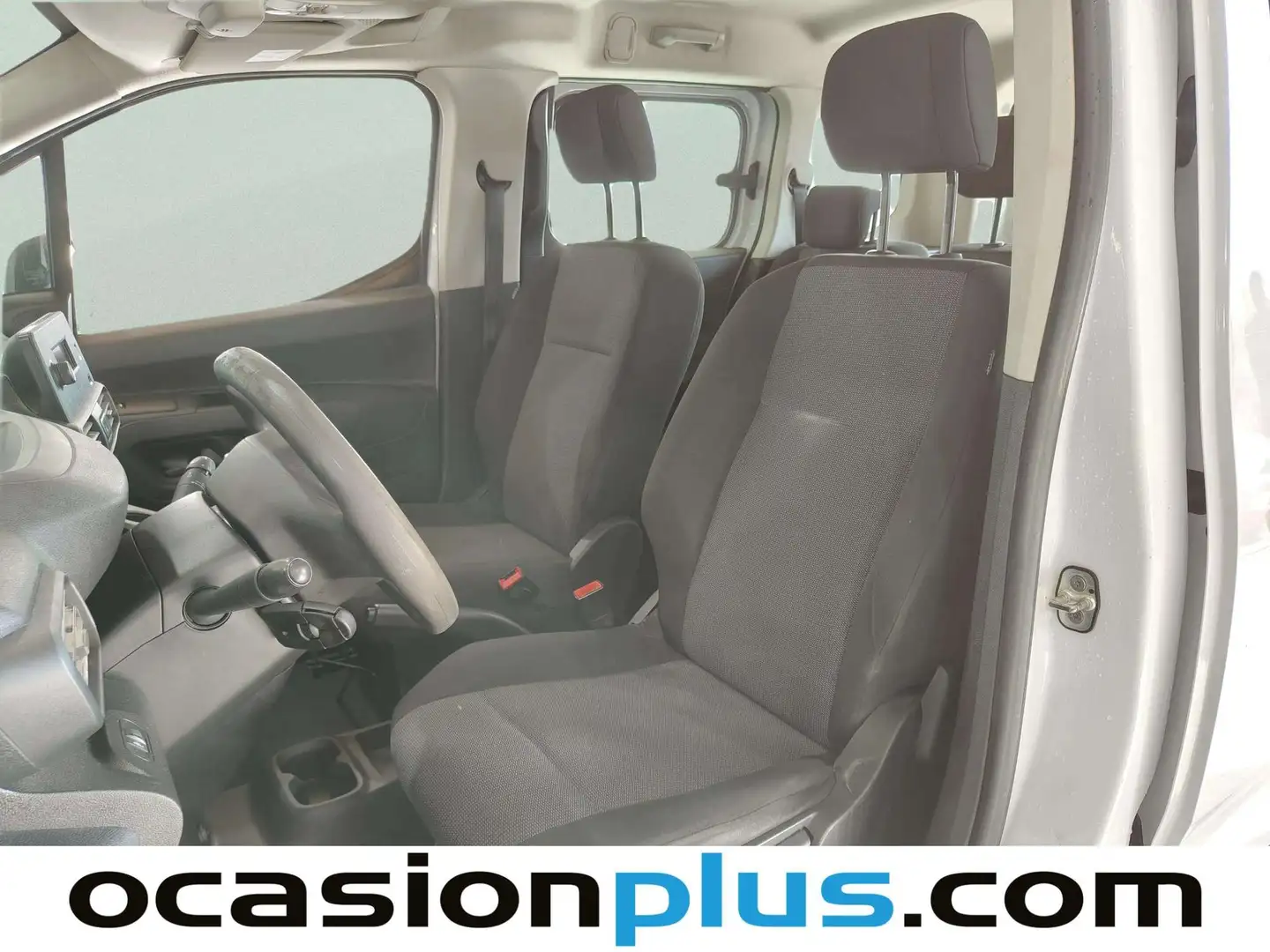 Foto Peugeot Rifter Peugeot Rifter Active Pack Business Standard BlueHDi (100 CV)