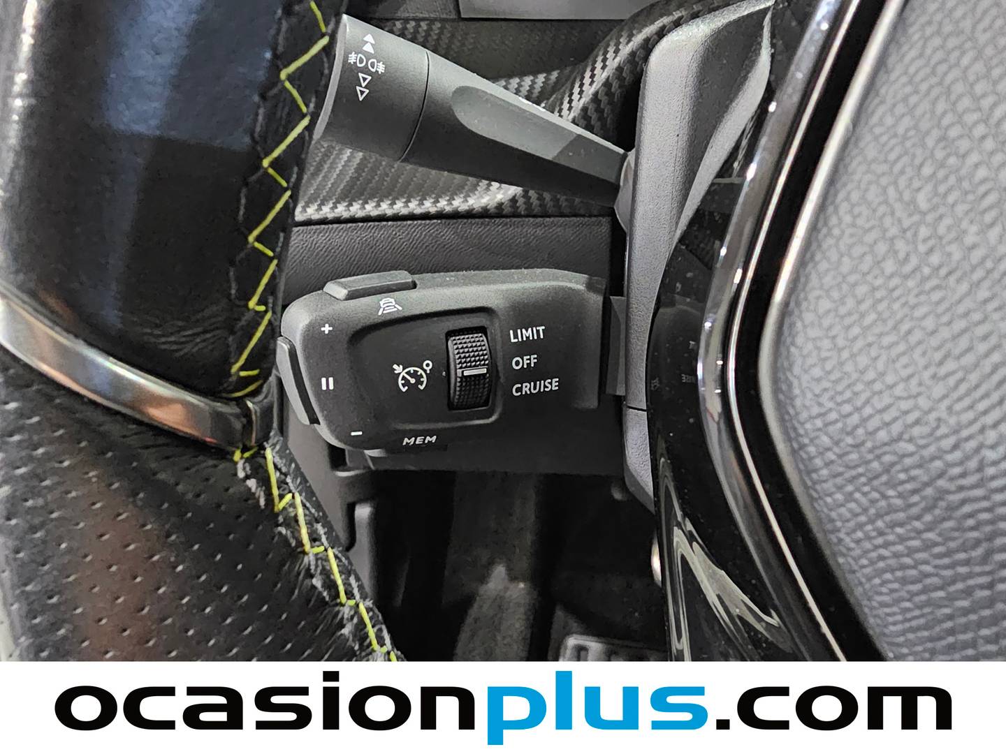 Foto Peugeot e-2008 Peugeot e-2008 Eléctrico GT 100 kW (136 CV)